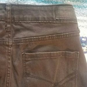 AÉROPOSTALE HIGH-WAISTED JEGGING